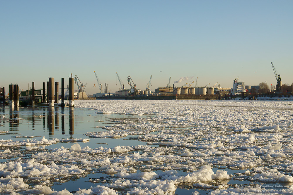 Hamburg: Elbe - Leichter Eisgang II