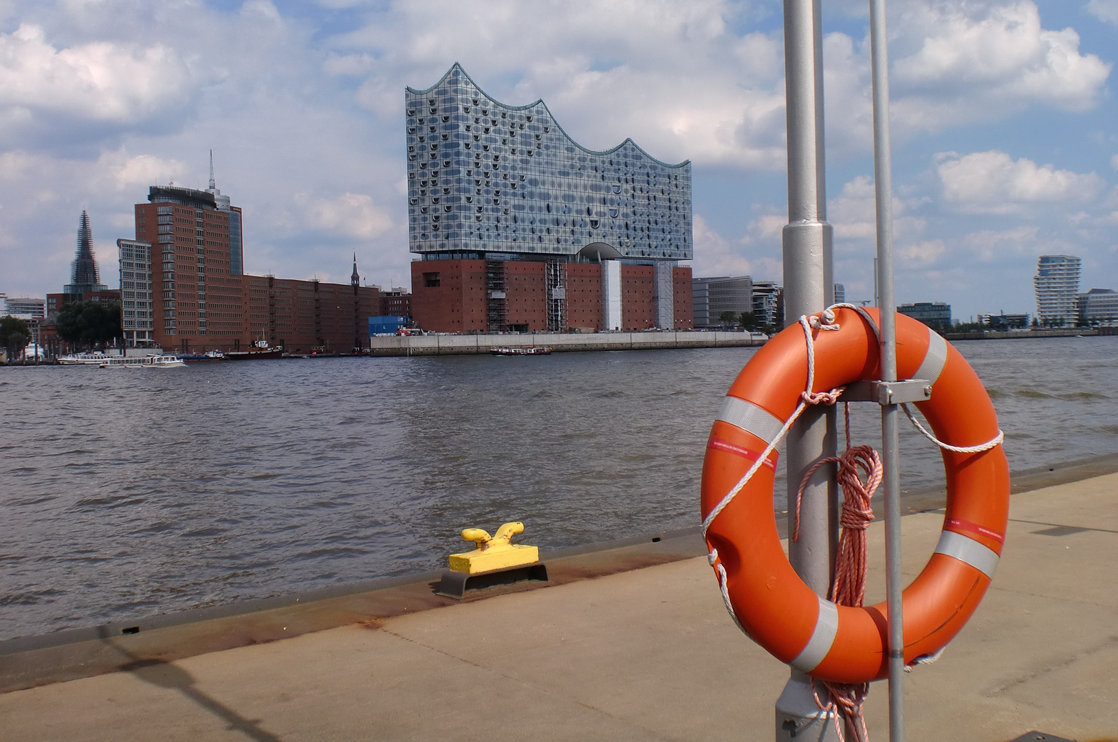 HAMBURG - Elbphilharmonie