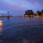 Hamburg, Fischmarkt, Hochwasser, Flut, Hafebn, Blaue Stunde, Überflutet