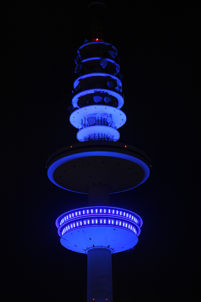 Hamburg Funkturm - Freezers Beleuchtung 2
