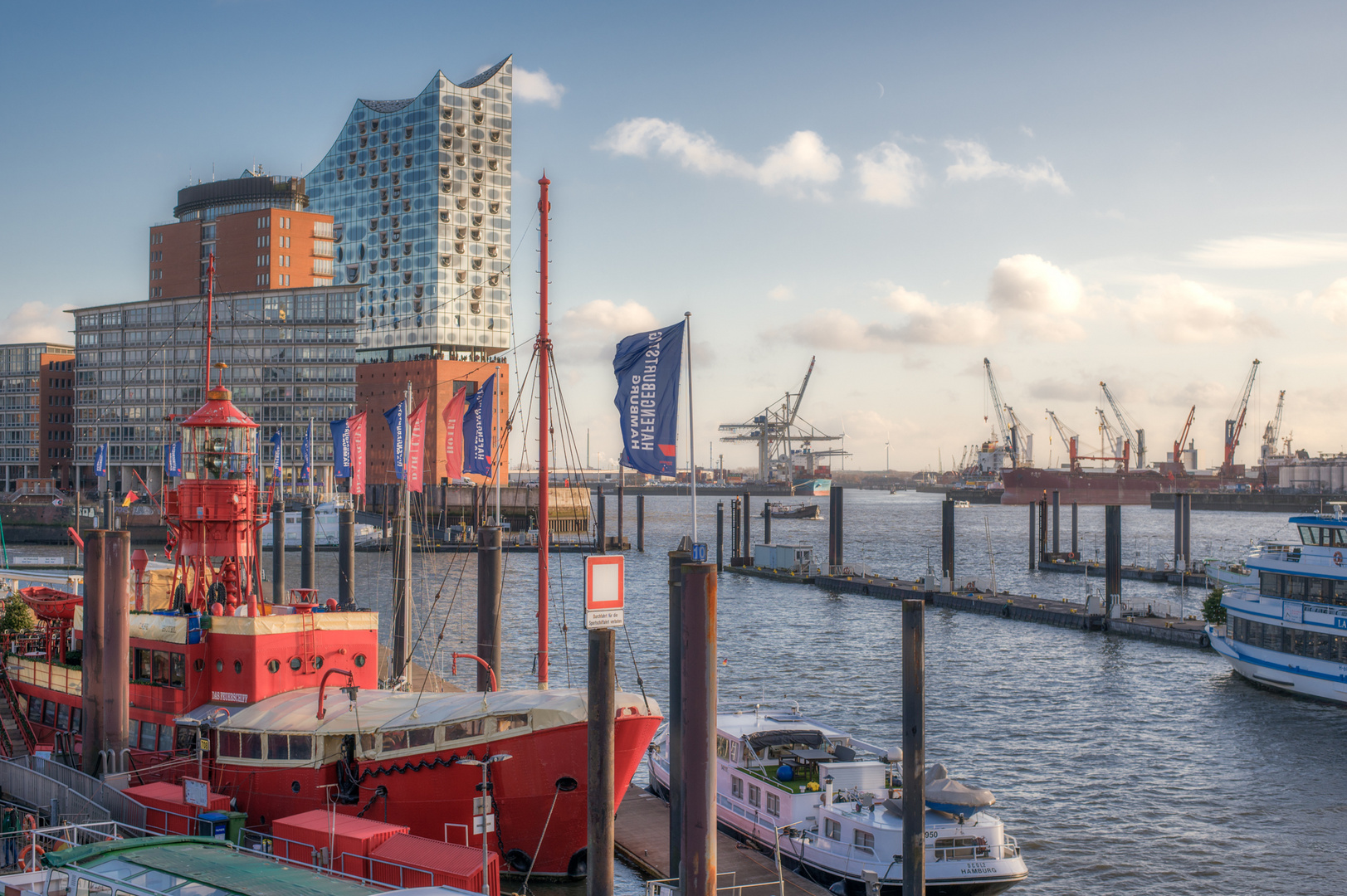 Hamburg Hafen 02