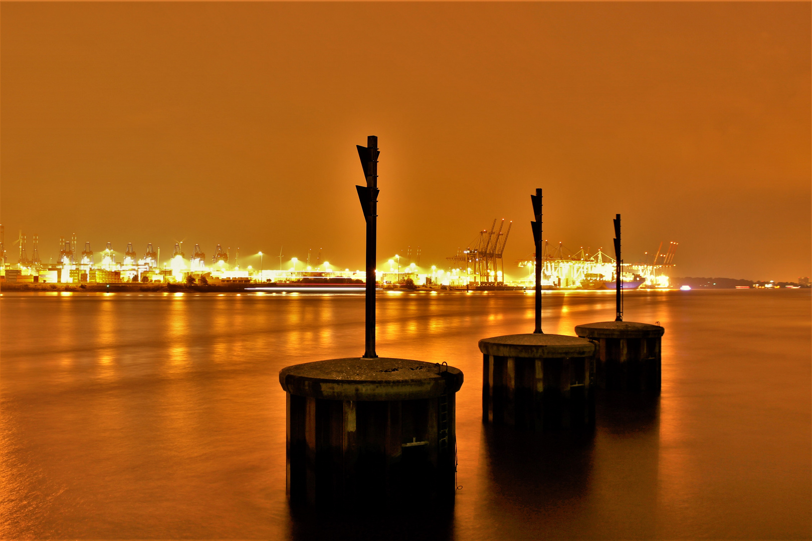 Hamburg Hafen am Abend