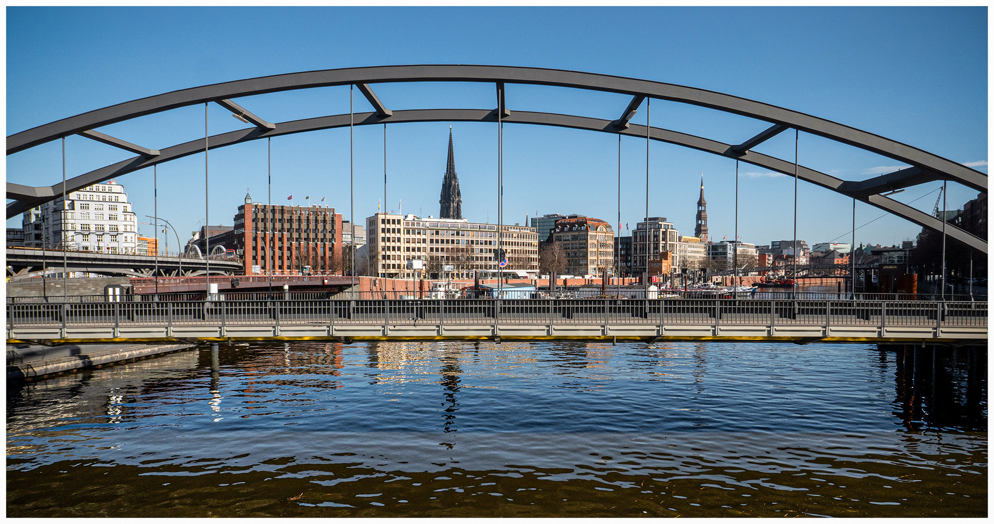 Hamburg Hafen-Atmo 16