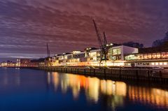 Hamburg Hafen bei Nacht