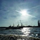 Hamburg Hafen bei Sonnenschein