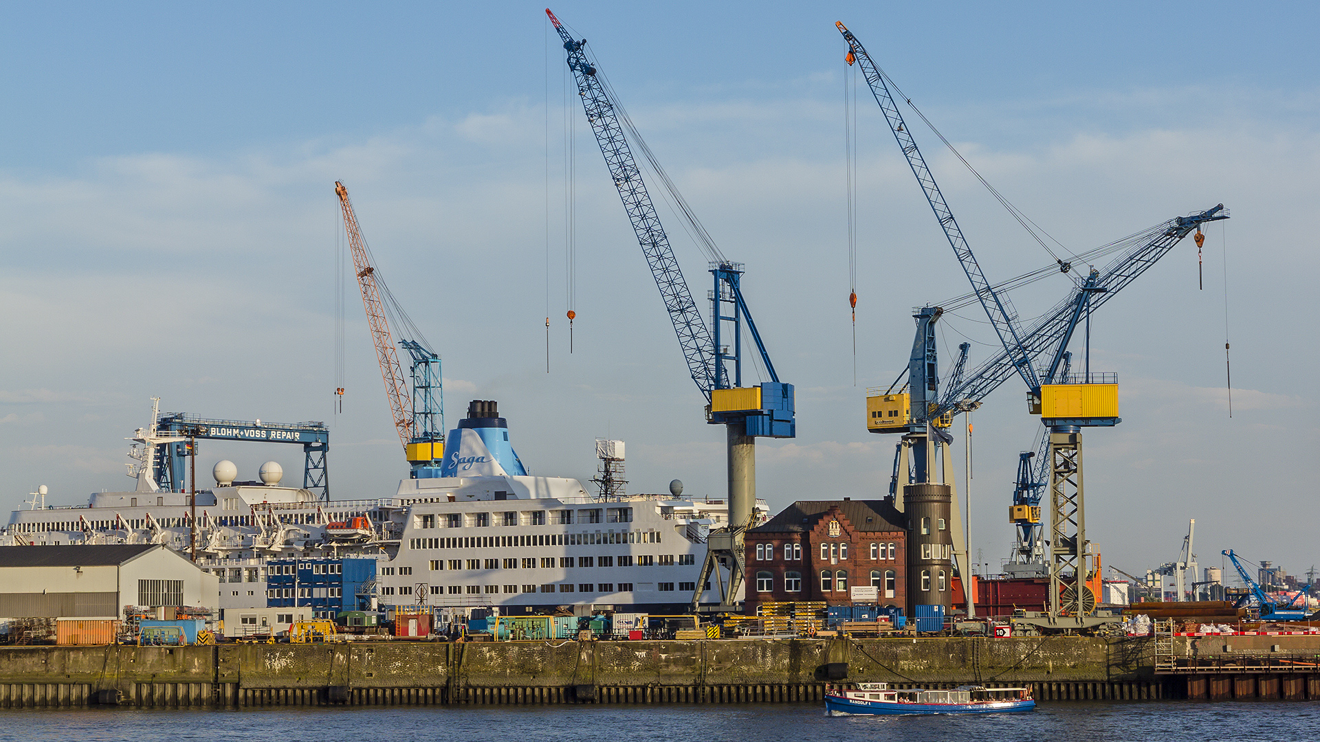 HAMBURG HAFEN - BLOHM & VOSS Repair