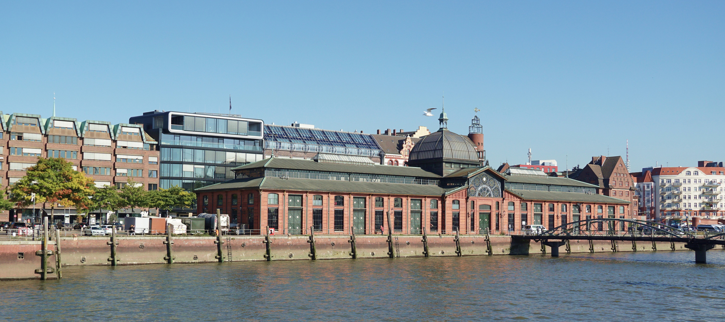 Hamburg Hafen - Fischmarkthallen