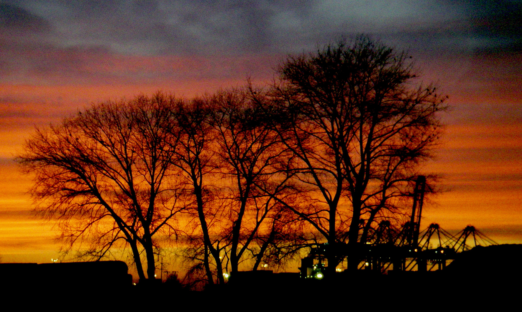 Hamburg / Hafen in den Abendstunden