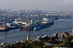 Hamburg Hafen vom Michel aus gesehen