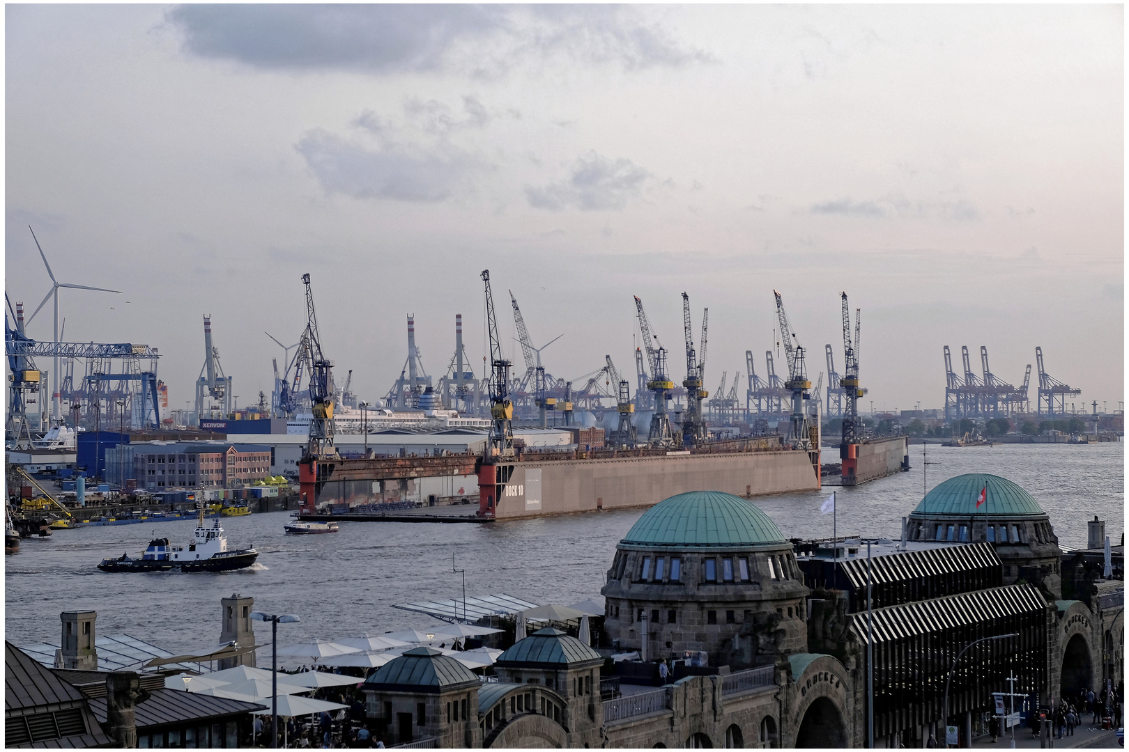 Hamburg Hafenblick...