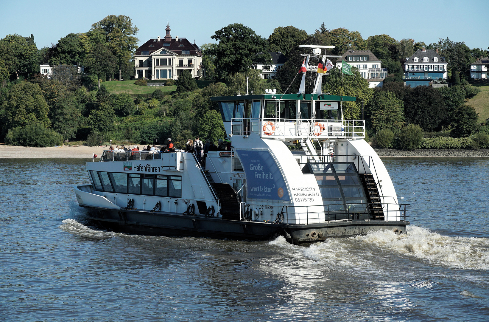 Hamburg Hafenfähre - Bügeleisenfähre