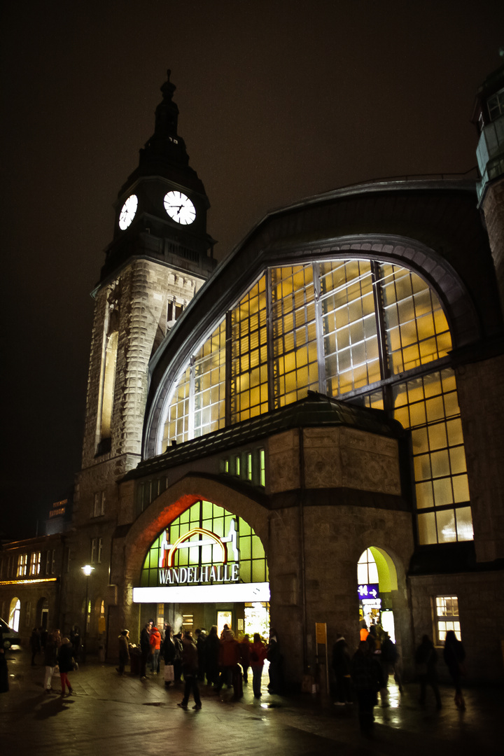 Hamburg Hauptbahnhof :)