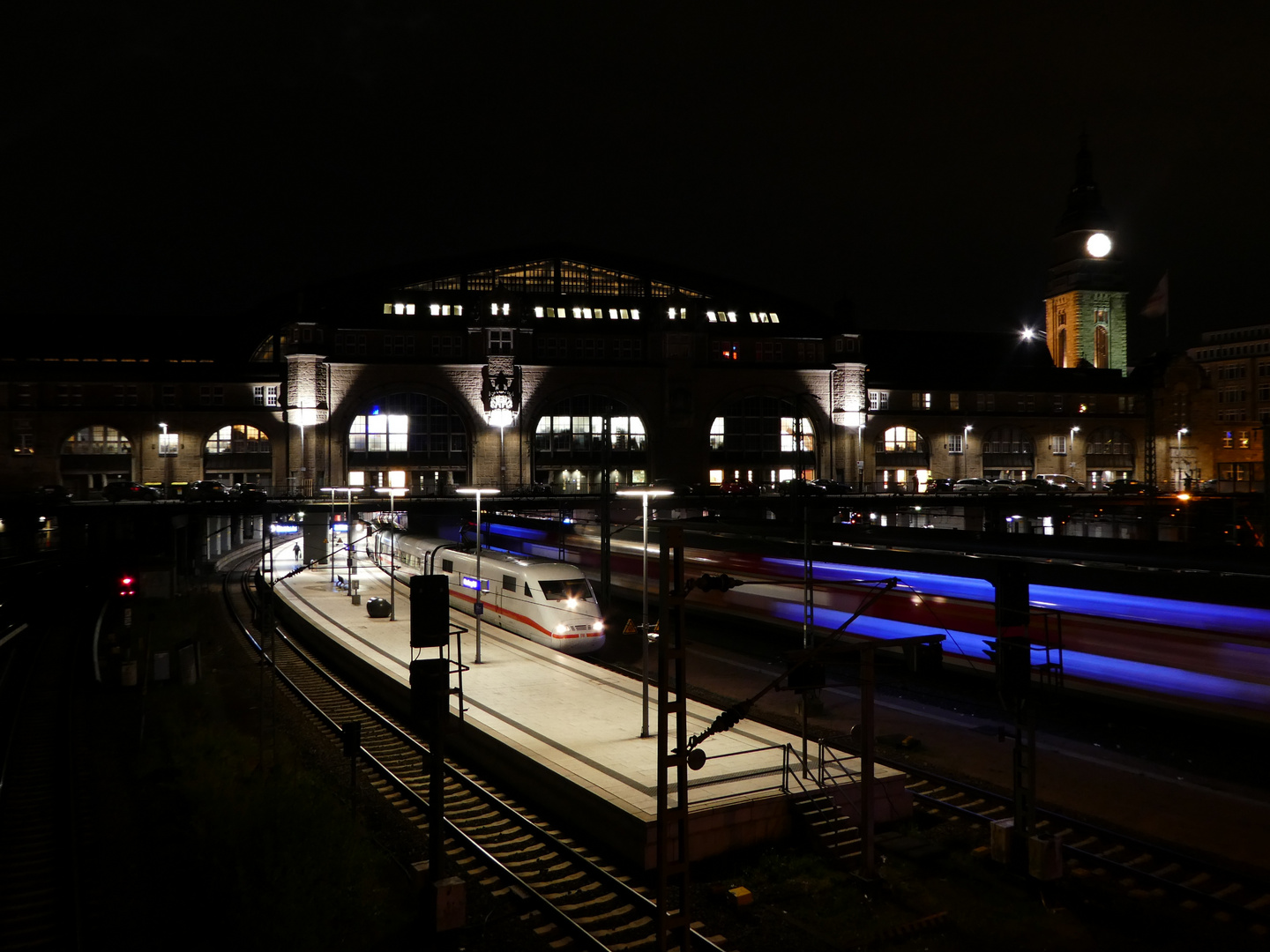 Hamburg Hbf bei Nacht 