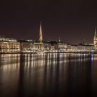 Hamburg im Dunkeln