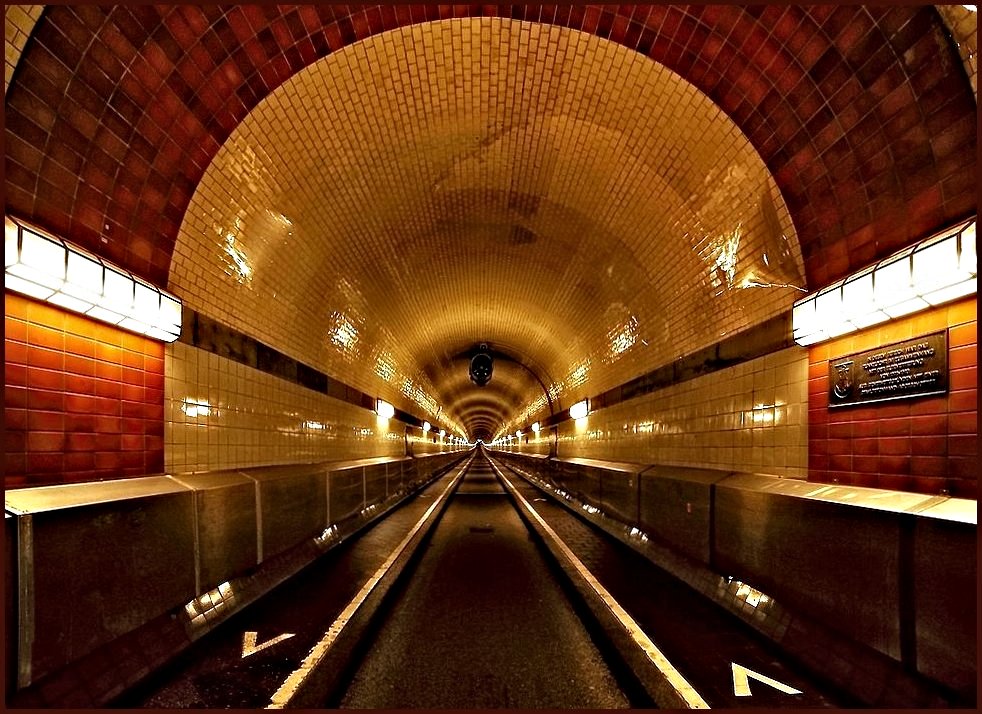 Hamburg Impressionen - Alter Elbtunnel