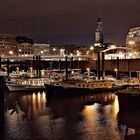 Hamburg Impressionen - Feierabend am Binnenhafen