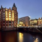 Hamburg Impressionen - Fleetschlösschen in der Speicherstadt