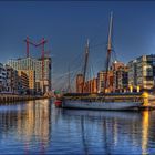 Hamburg Impressionen - malerischer Traditionsschiffhafen in der Hafen City