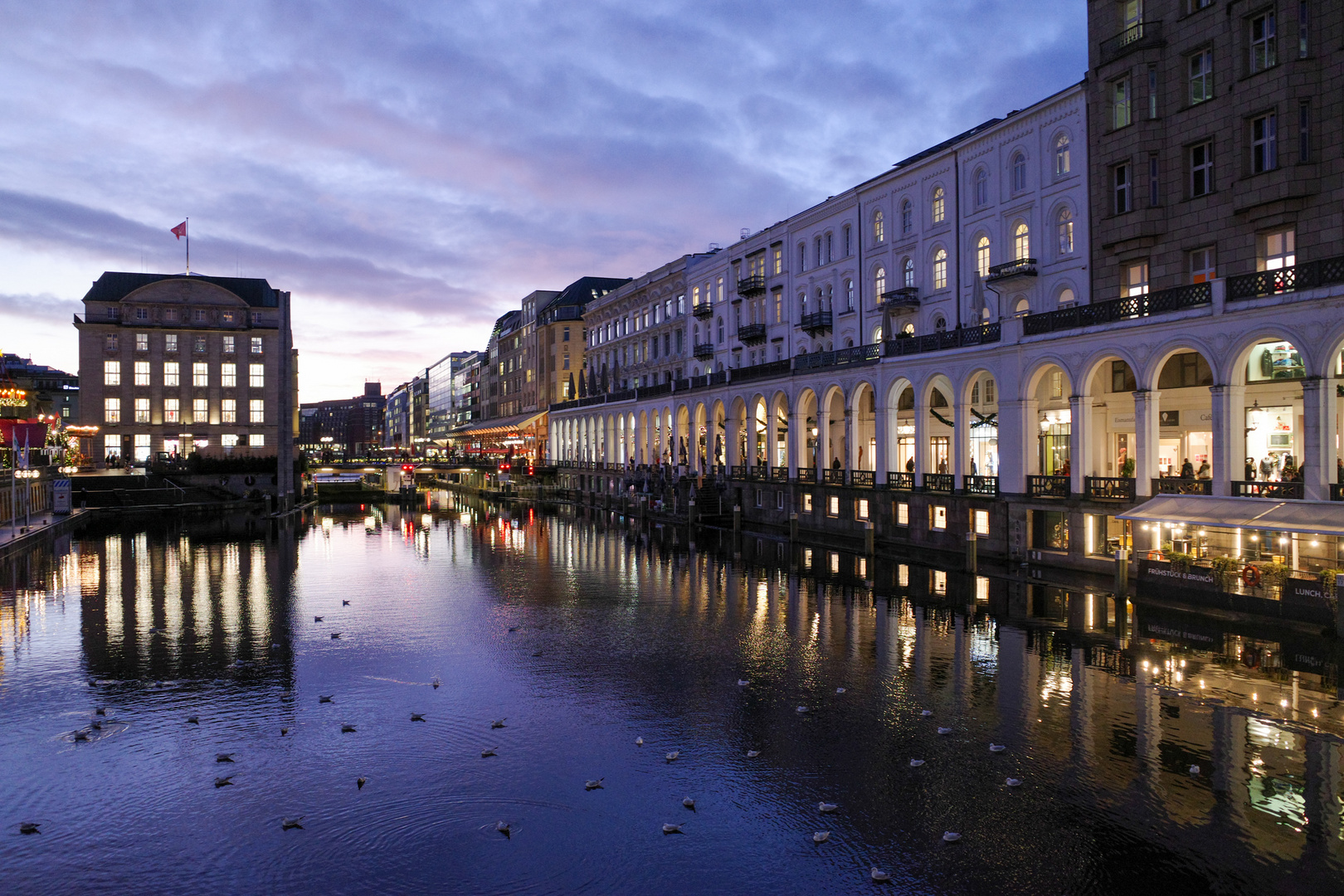 Hamburg in der Blue Hour