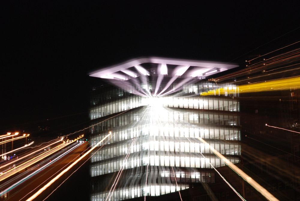 Hamburg Landungsbrücke bei Nacht