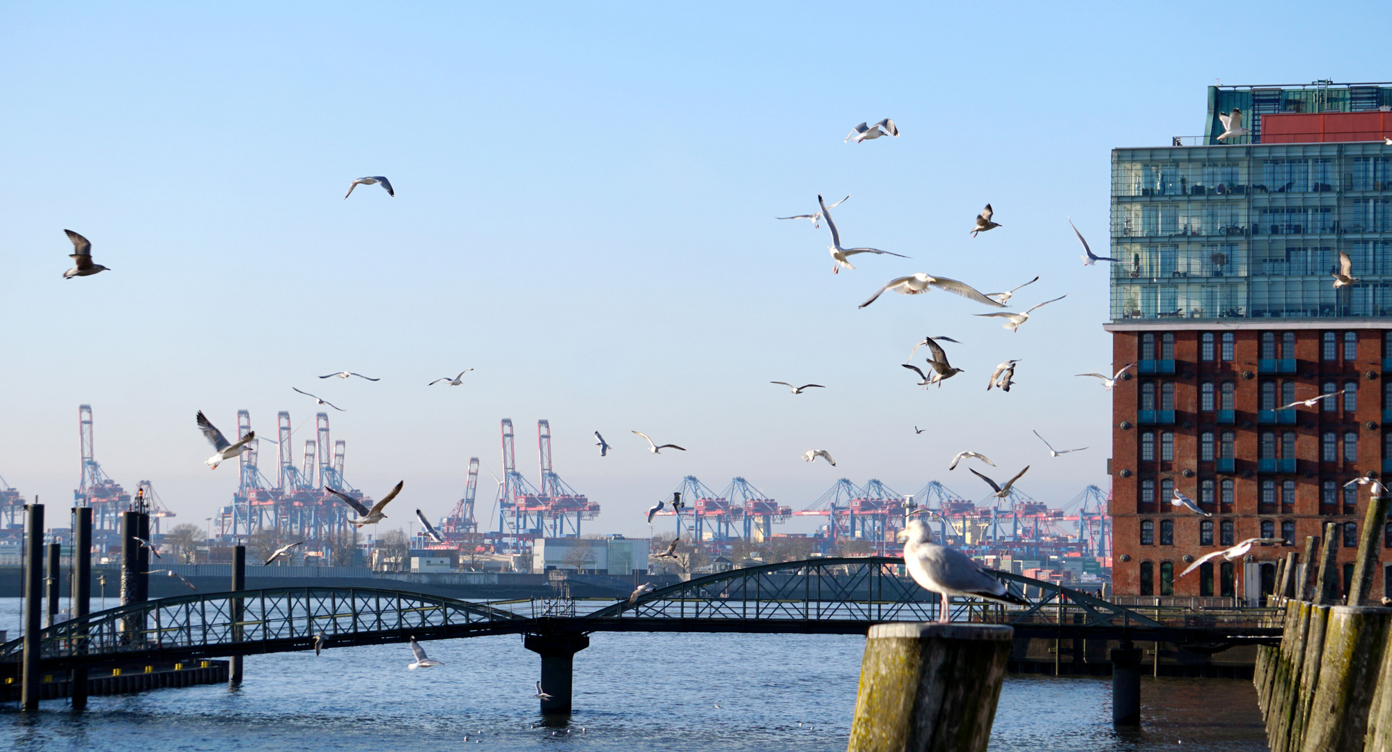 Hamburg-Landungsbrücke