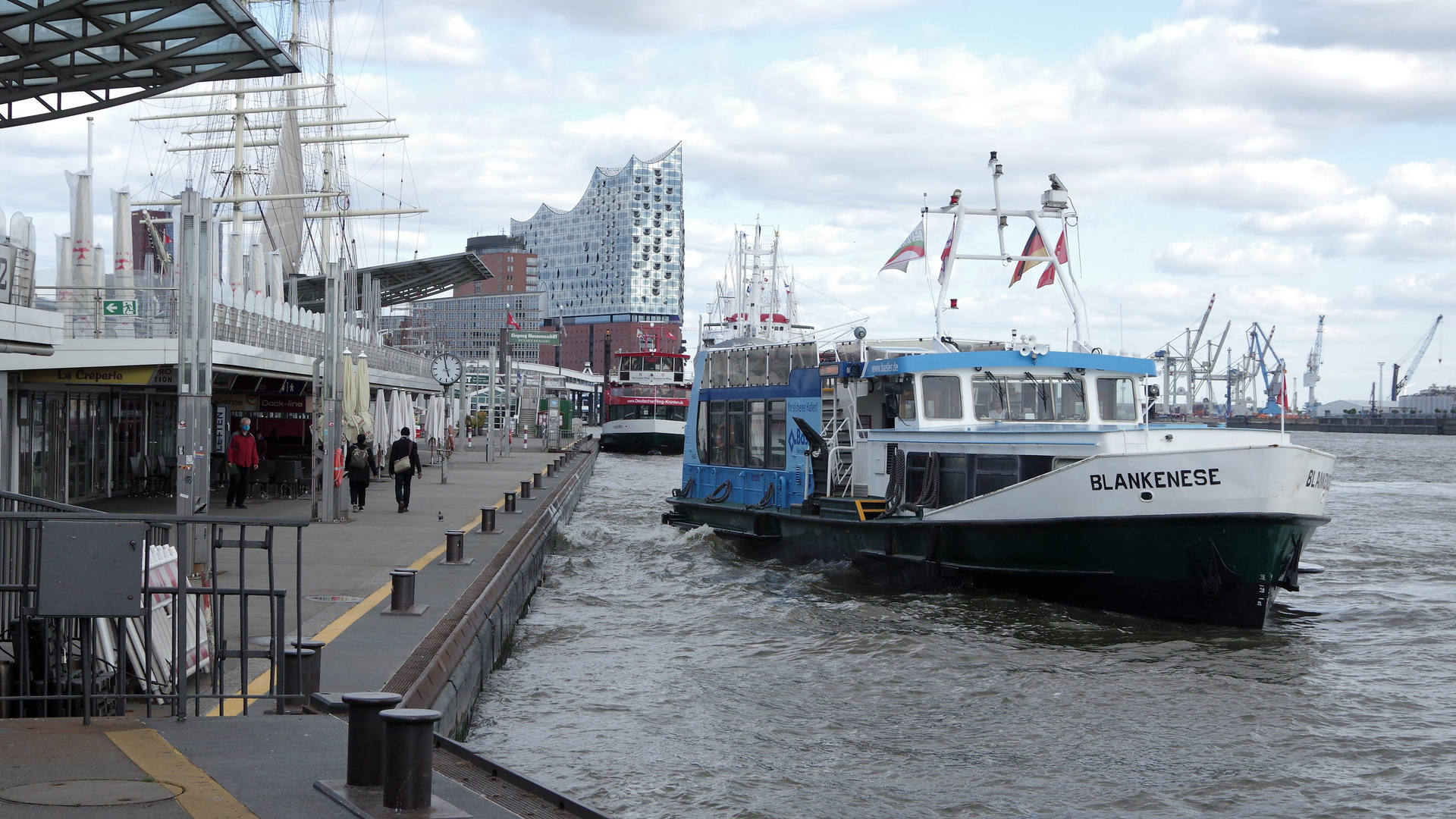 Hamburg Landungsbrücken