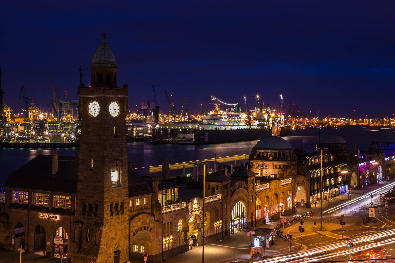 Hamburg Landungsbrücken