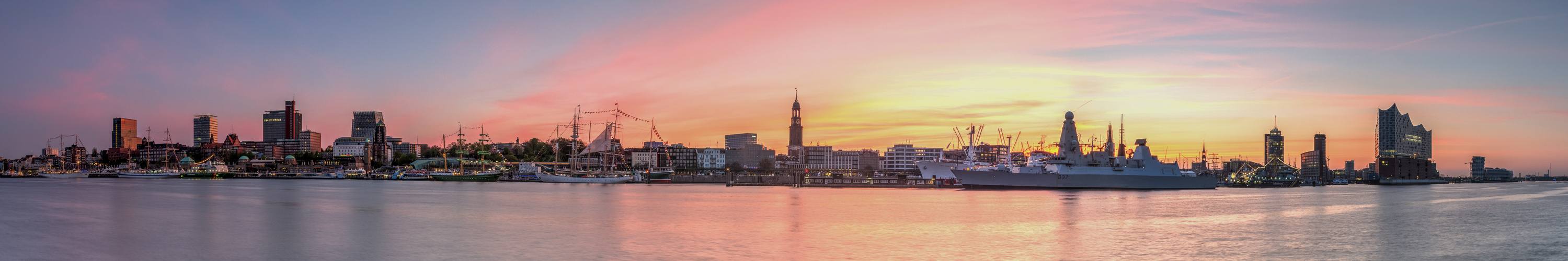 Hamburg - Landungsbrücken