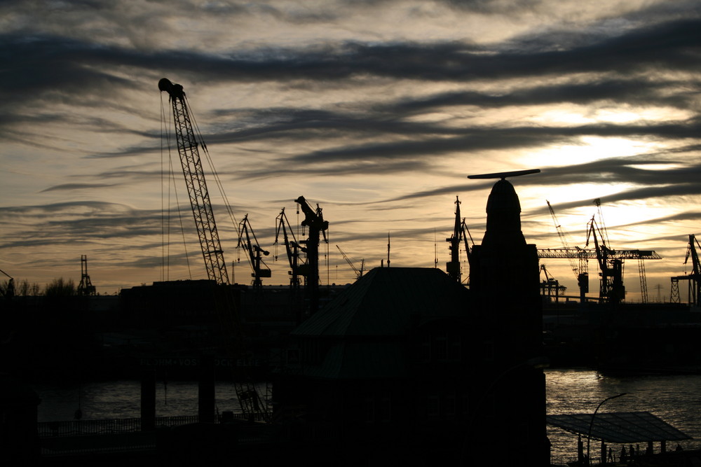 Hamburg Landungsbrücken