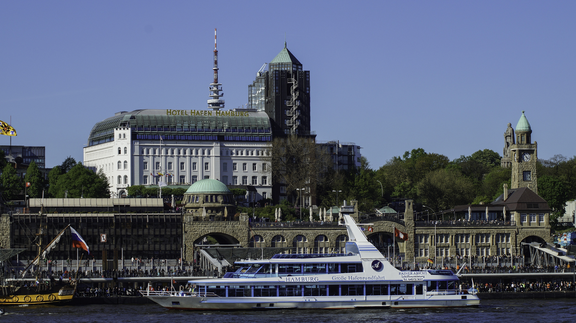 Hamburg - Landungsbrücken