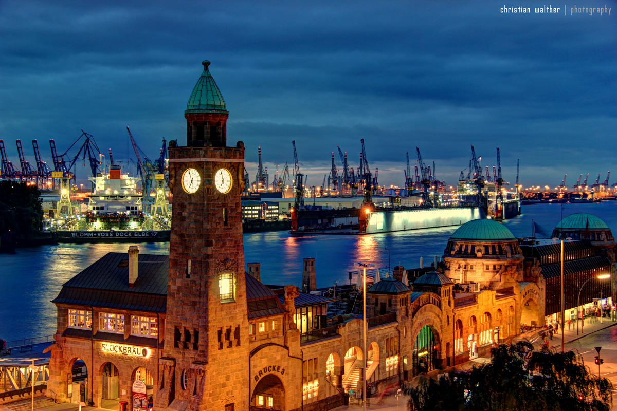 Hamburg Landungsbrücken Foto &amp; Bild architektur, architektur bei