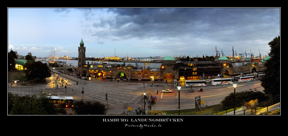 Hamburg Landungsbrücken (pano)