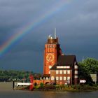 Hamburg, Lotsenhaus Seemannshöft am Eingang des Hamburger Hafens, Westansicht von der Elbe