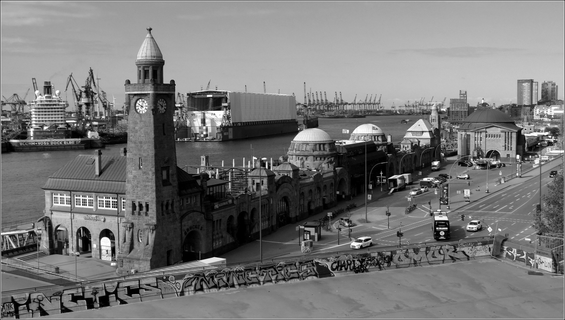 "Hamburg meine Perle"