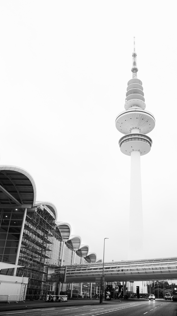 hamburg-messe-funkturm