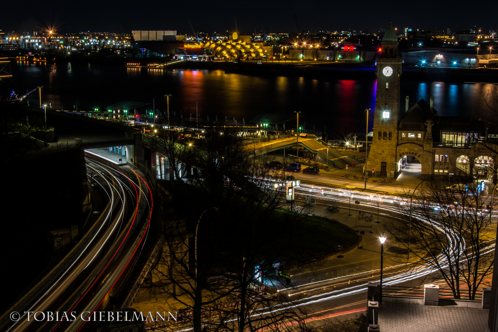 Hamburg @ night