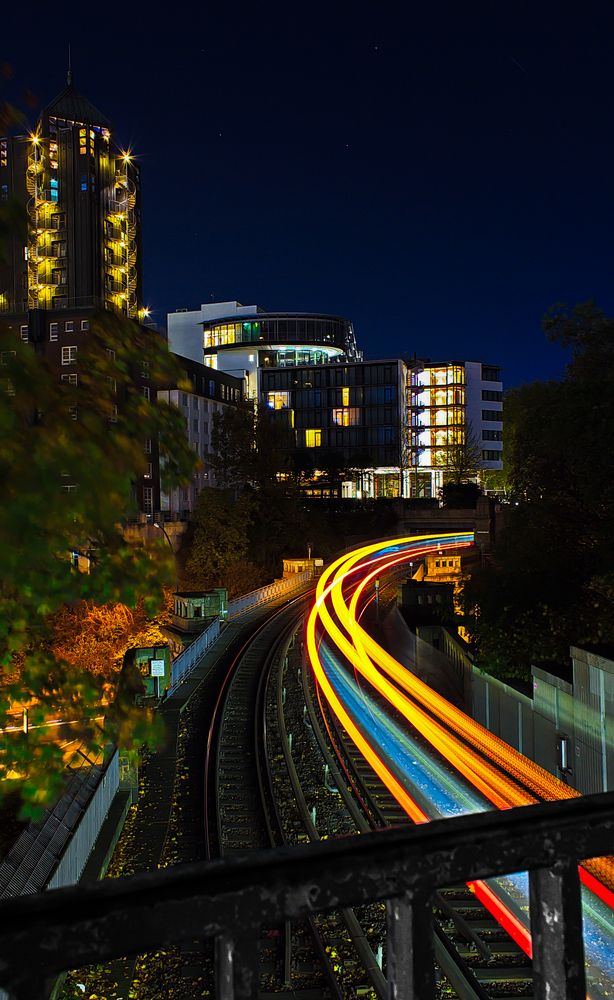 Hamburg Night Subway Surfer Foto Bild Archiv A R C H I V Aktuell Lichtspiele Bilder Auf Fotocommunity