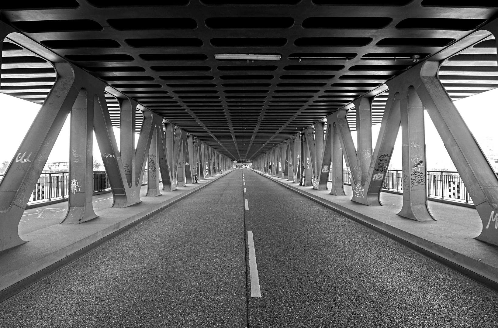 Hamburg, Oberhafenbrücke