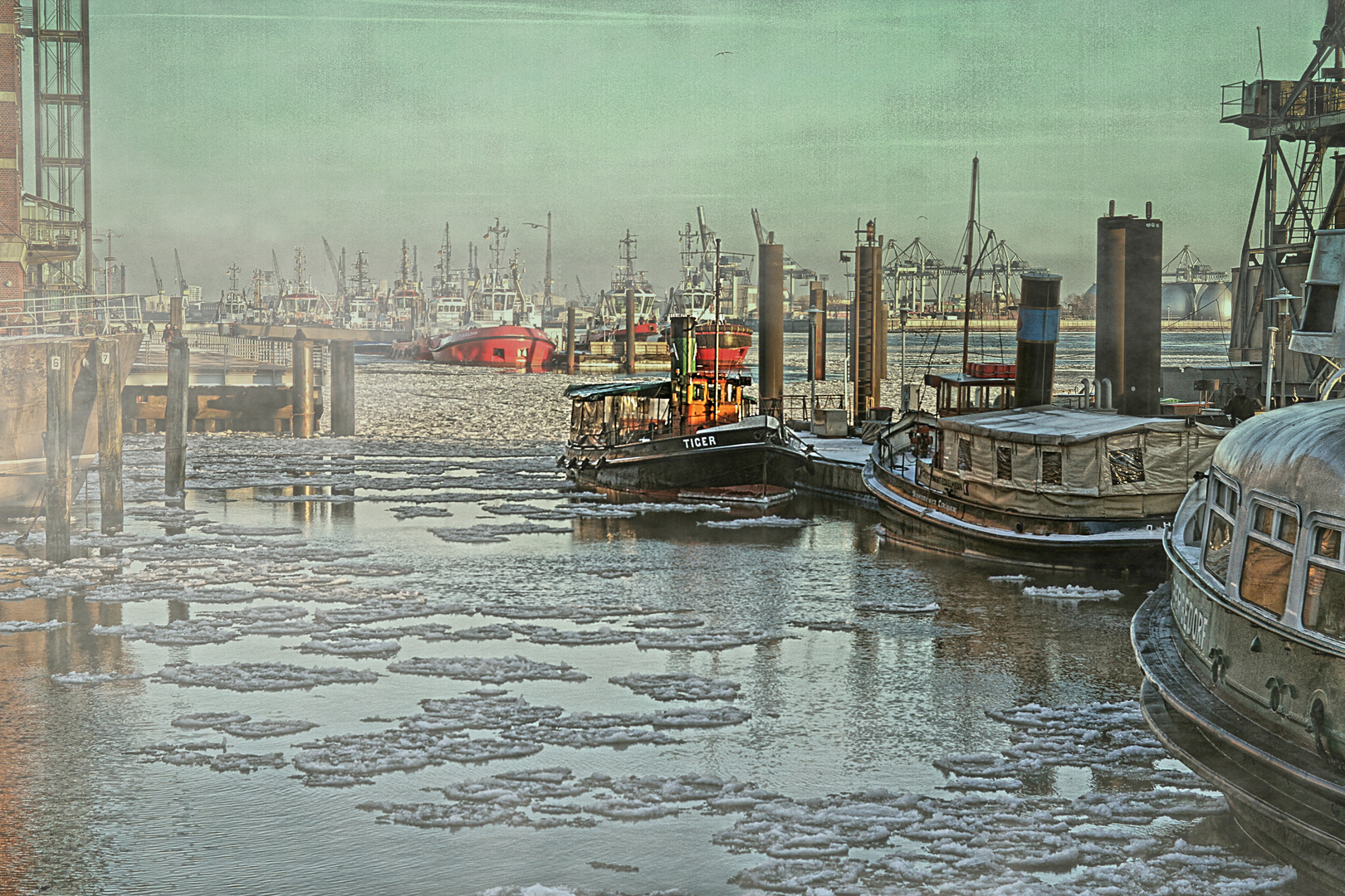 Hamburg Övelgönne Museumshafen