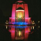 Hamburg Planetarium bei Nacht