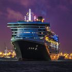 Hamburg / Queen Mary 2 / 2013 - 1