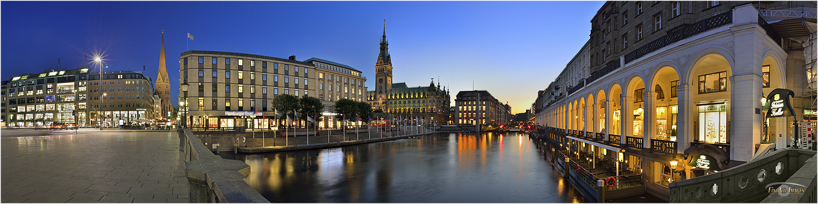 Hamburg Rathaus Alsterarkaden