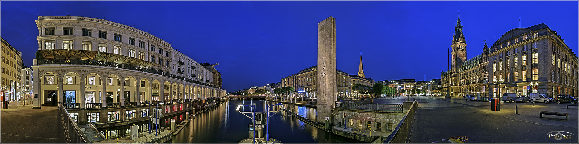 Hamburg Rathausplatz Alsterarkaden