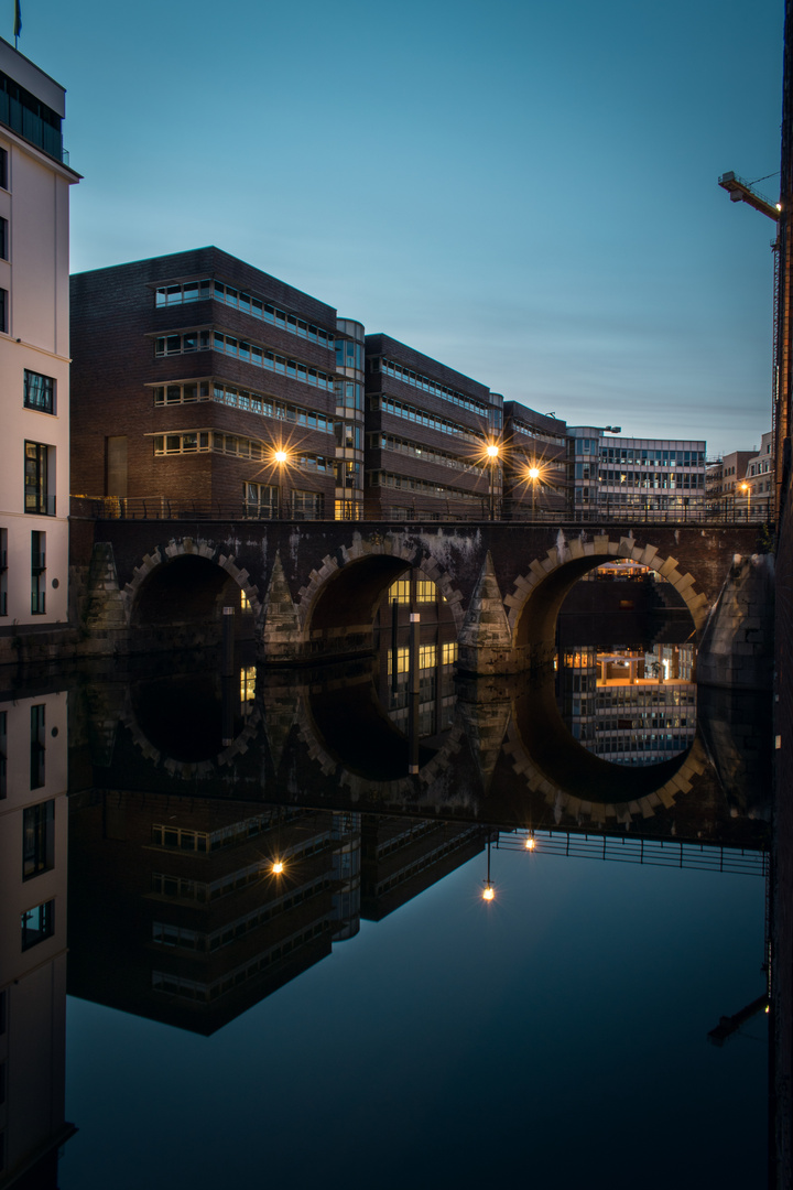 Hamburg Reflexion