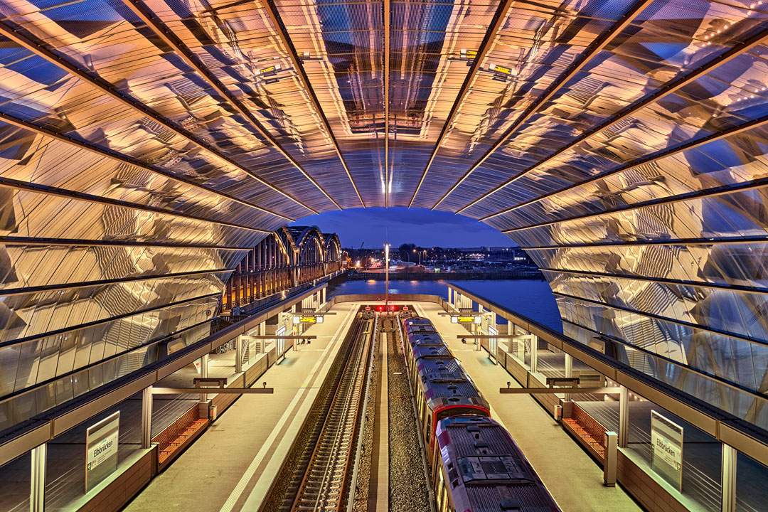 Hamburg S-Bahn-Haltestelle Elbbrücken