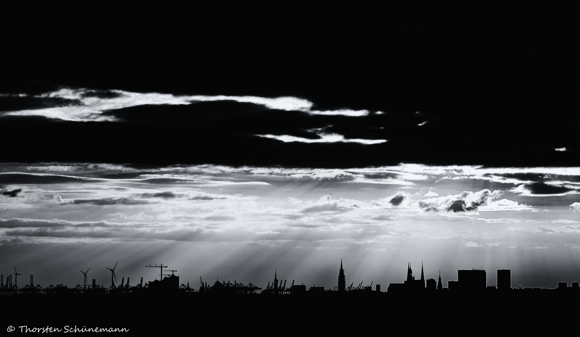 Hamburg Skyline