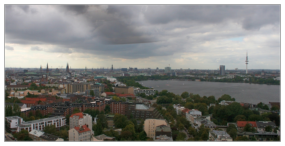 Hamburg Skyline