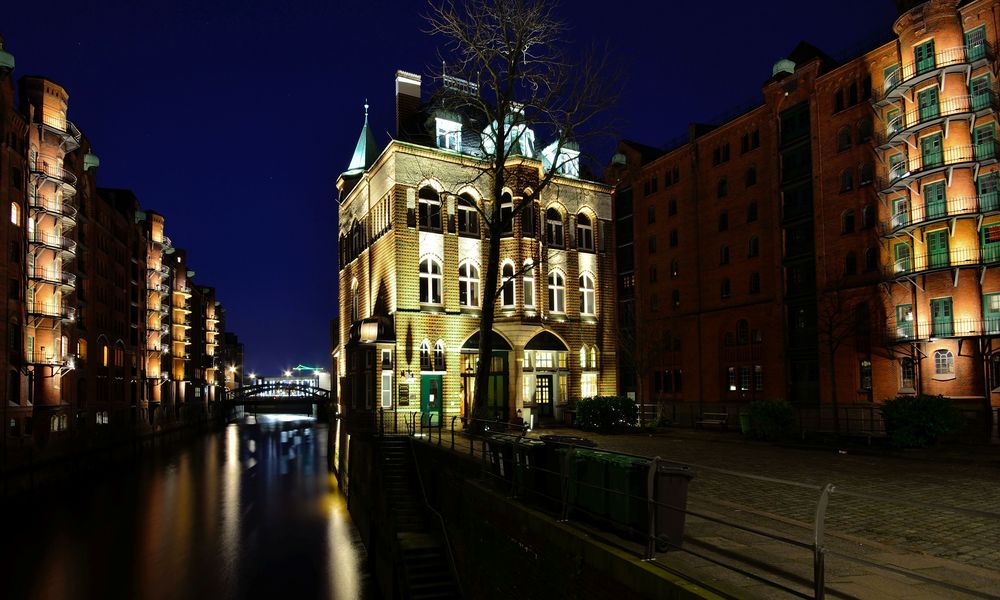 Hamburg - Speicherstadt...