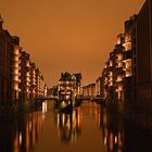 Hamburg , Speicherstadt bei Nacht