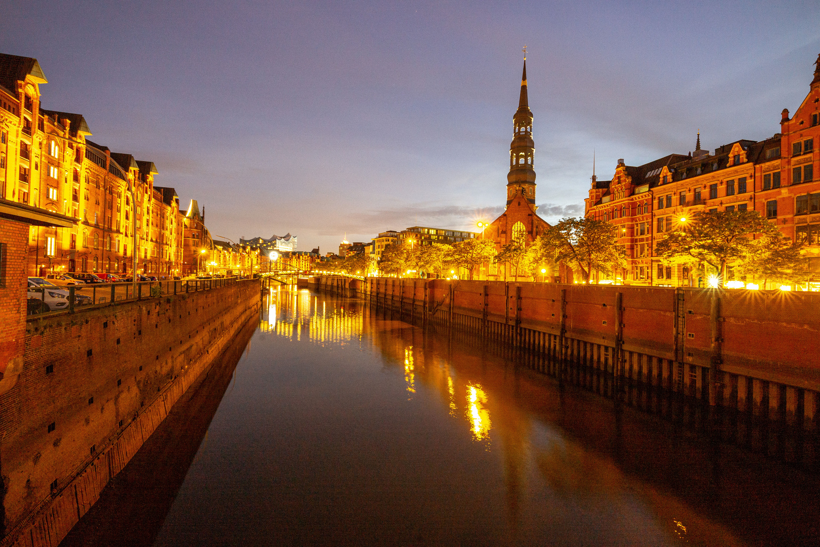 Hamburg Speicherstadt bei Niedrigwasser